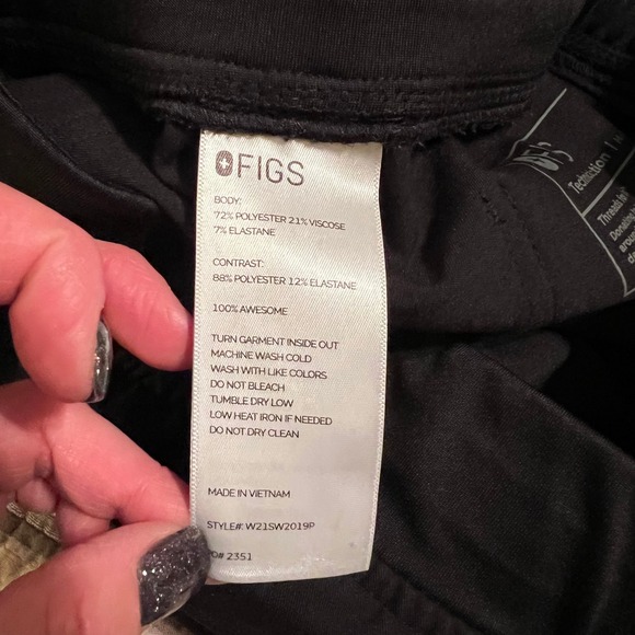 Figs Women's Black Pants with Gray Drawstring - Picture 3 of 4